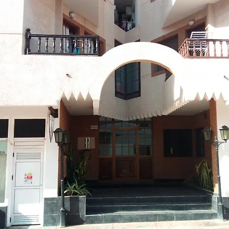 Fuerteventura Calle Bajo Amarillo 27-c * Corralejo